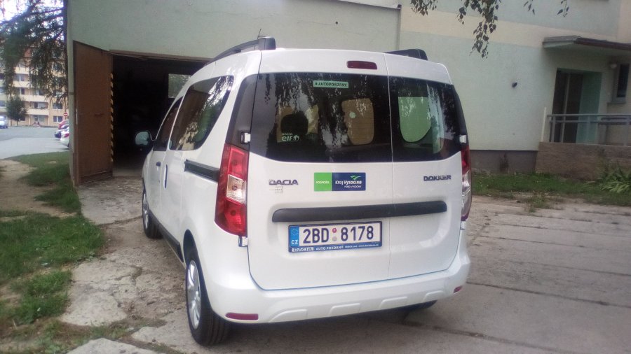 auto-charita