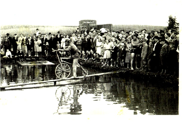 Historické kolo zvané kostitřas